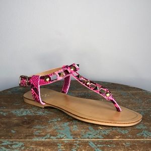 NEW Vince Camuto Pink Snake Print Studded Sandals